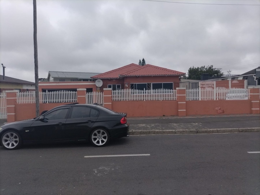 3 Bedroom Property for Sale in Riverton Western Cape